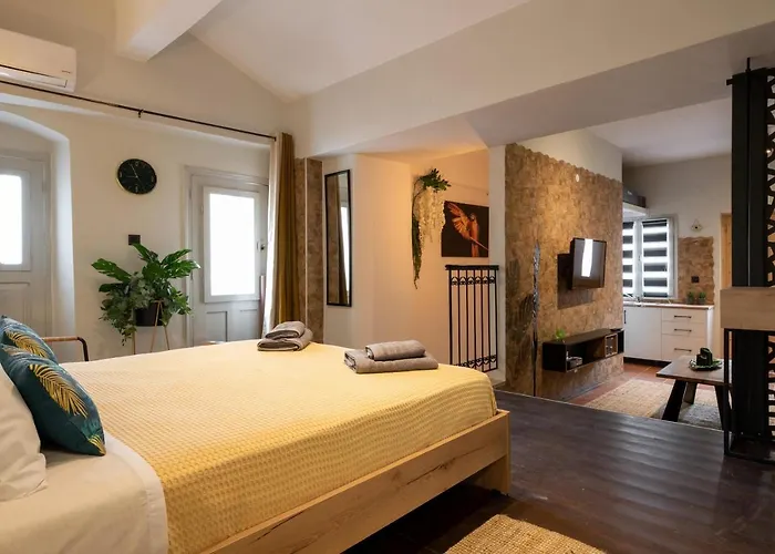 Green Symi Apartment